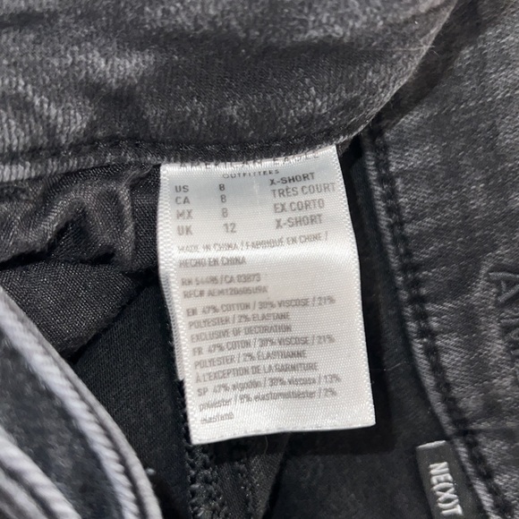 American Eagle Super Hi-Rise Jeggings - Picture 8 of 9
